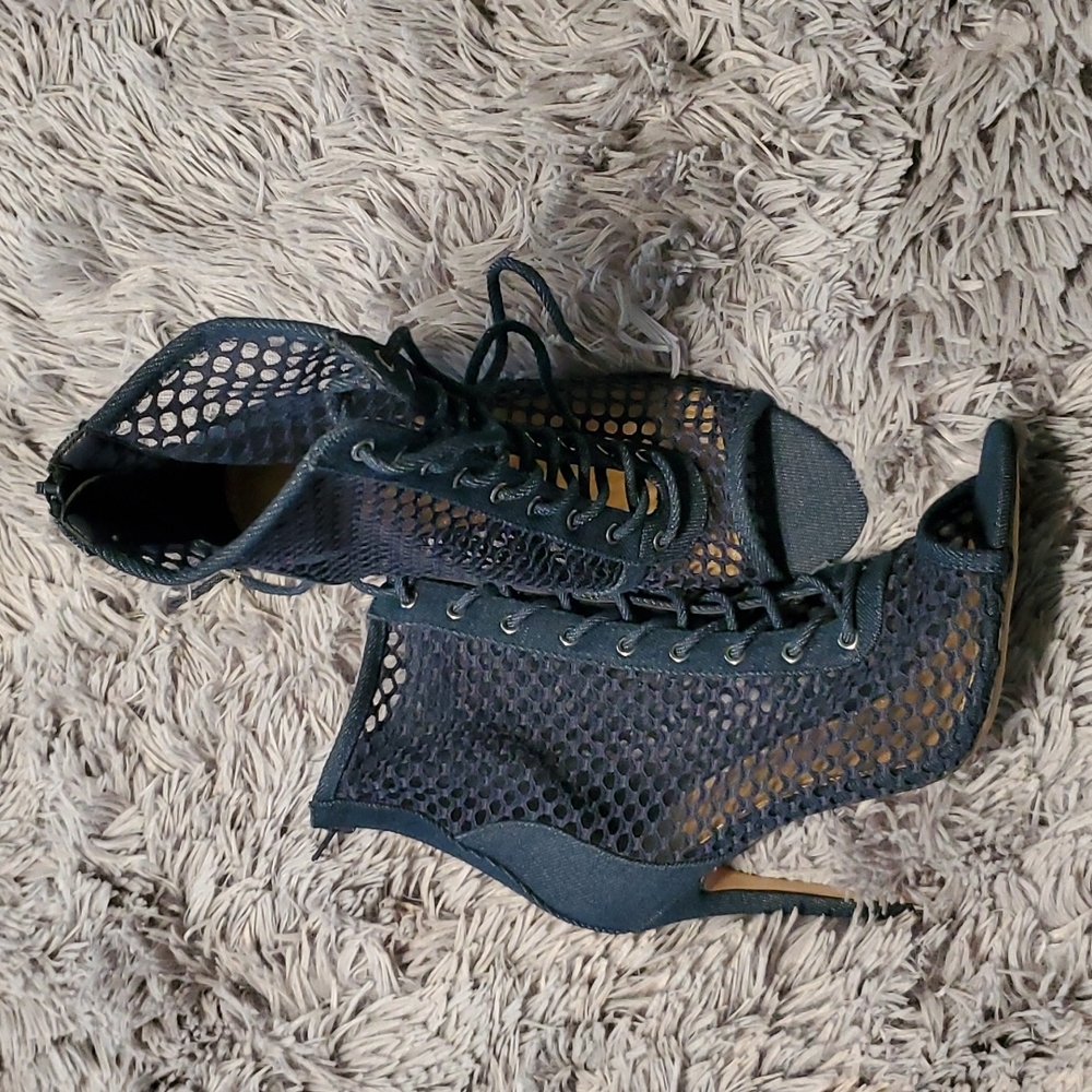 Denim lace up size 7.5 shoedazzle bootie sandals New no tags